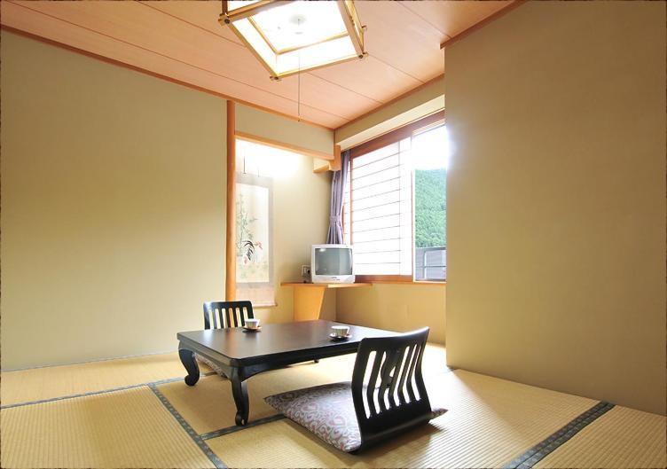 Bouzantei Kotobuki Hotel Ueda Bilik gambar