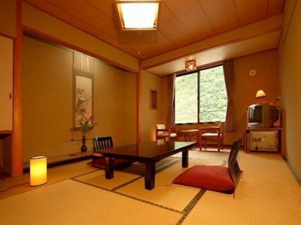 Bouzantei Kotobuki Hotel Ueda Luaran gambar